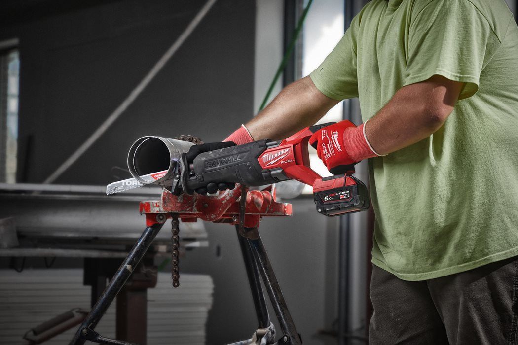 Powerpack 5 Werkzeuge + 2bat 5.0Ah + Ladegerät + Tasche Milwaukee M18 PP5B-502B