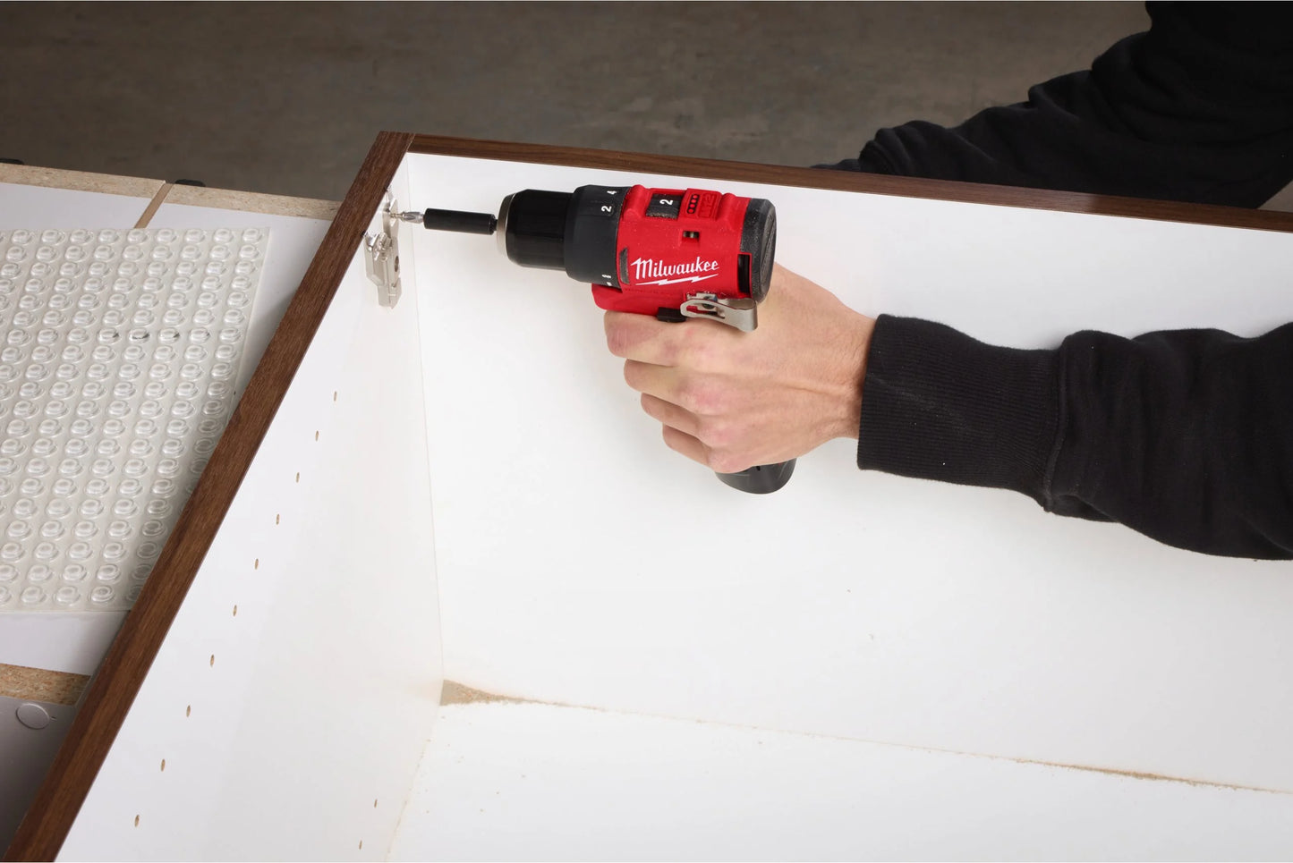 Bohrschrauber + 2 Akkus à 2,0 Ah + Ladegerät + Koffer Milwaukee M12 BLDDRC-202C