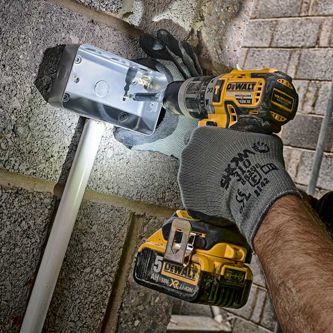 Dewalt Kit 4 Werkzeuge + 2 Bat 5ah + DCB115 Ladegerät + 2xTstak VI Kit DCK470P2