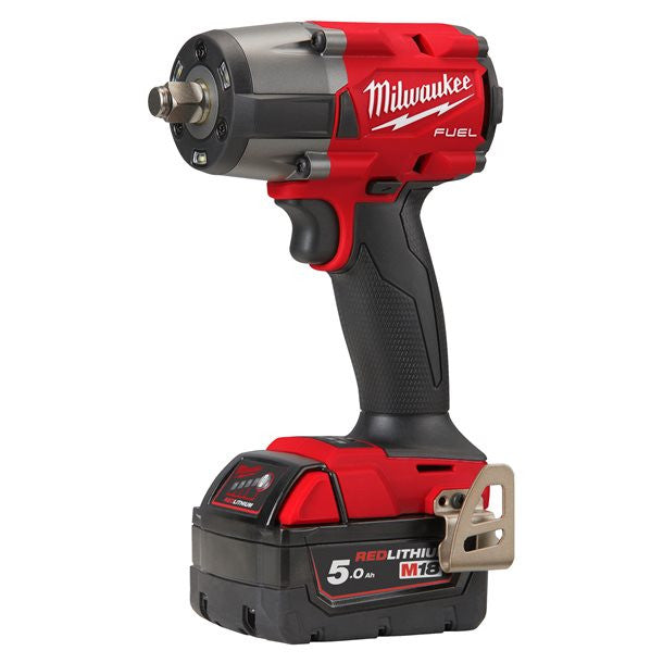 Schlagkraftpaket + 3 Akkus 5.5Ah + Milwaukee M18 FPP2AS-553X