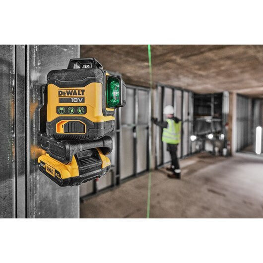 Nivel láser autonivelante Verde de 3 líneas 360° con batería 18V Li-Ion 2Ah Dewalt DCLE34031D1