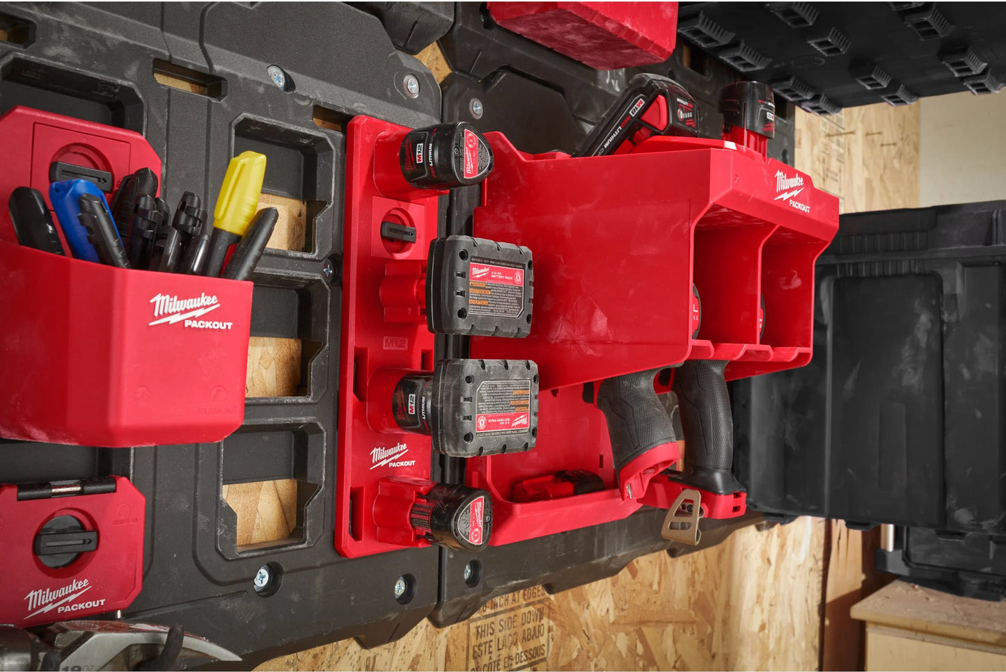 Milwaukee PACKOUT M12 Batteriehalter