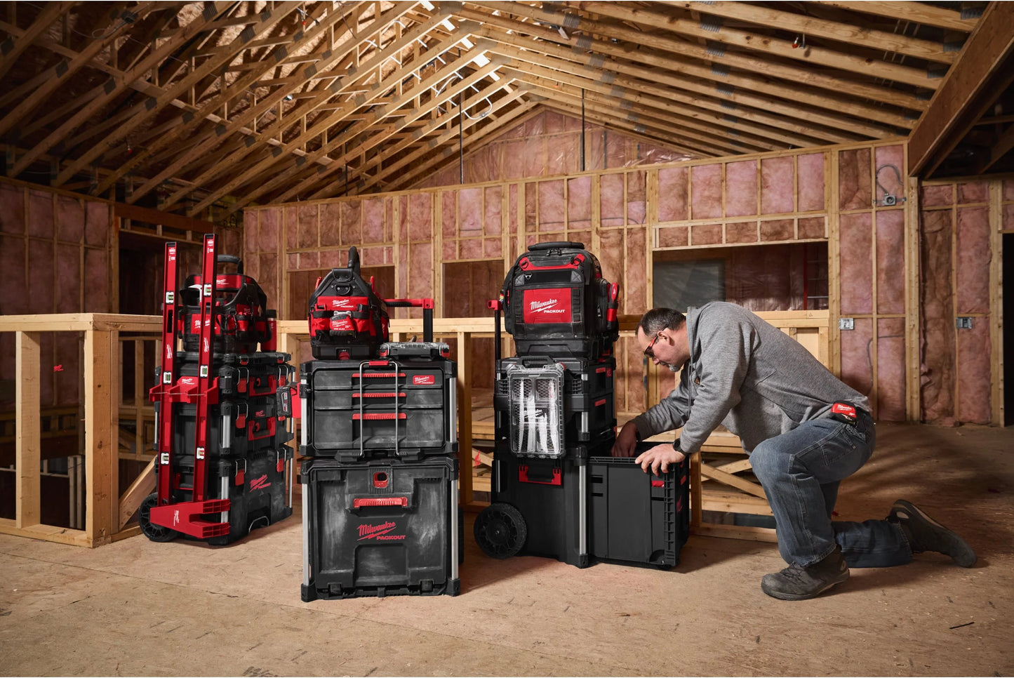 Rollkoffer mit Schublade PACKOUT Milwaukee