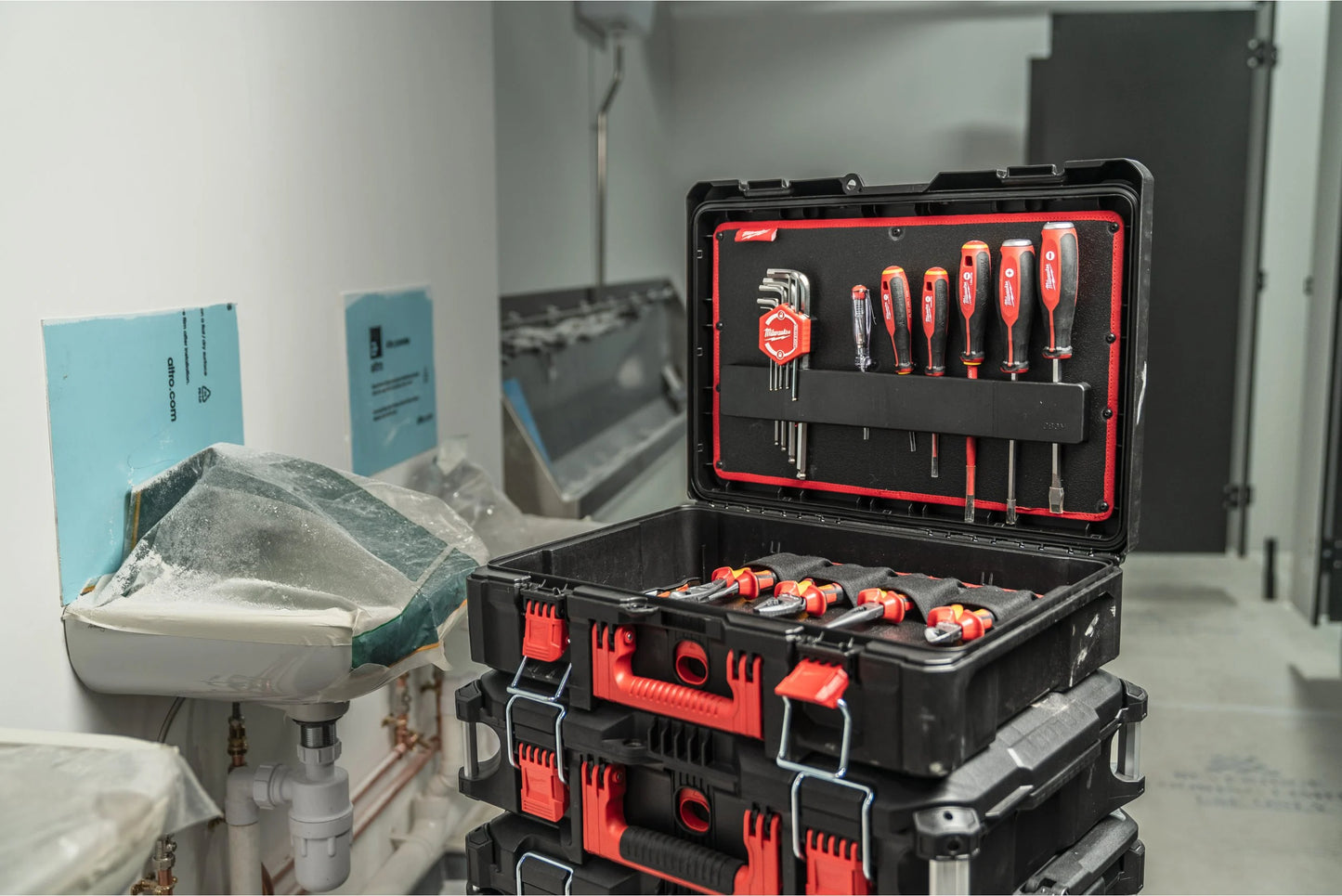 PACKOUT Klempnerset 74-teilig für Klempnerarbeiten Milwaukee