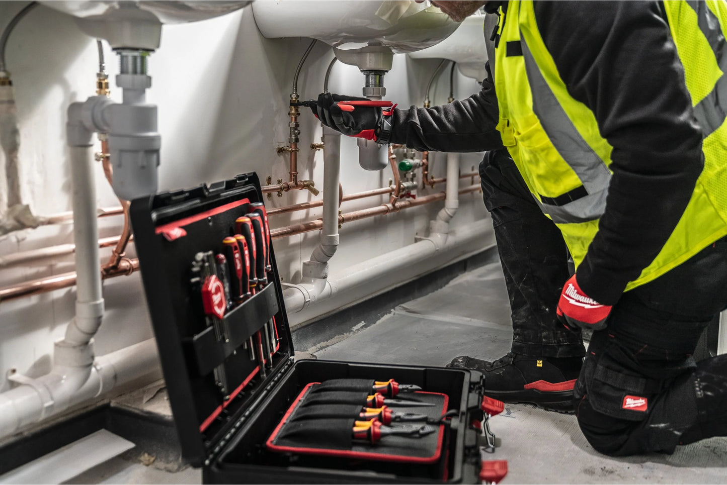 PACKOUT Klempnerset 74-teilig für Klempnerarbeiten Milwaukee