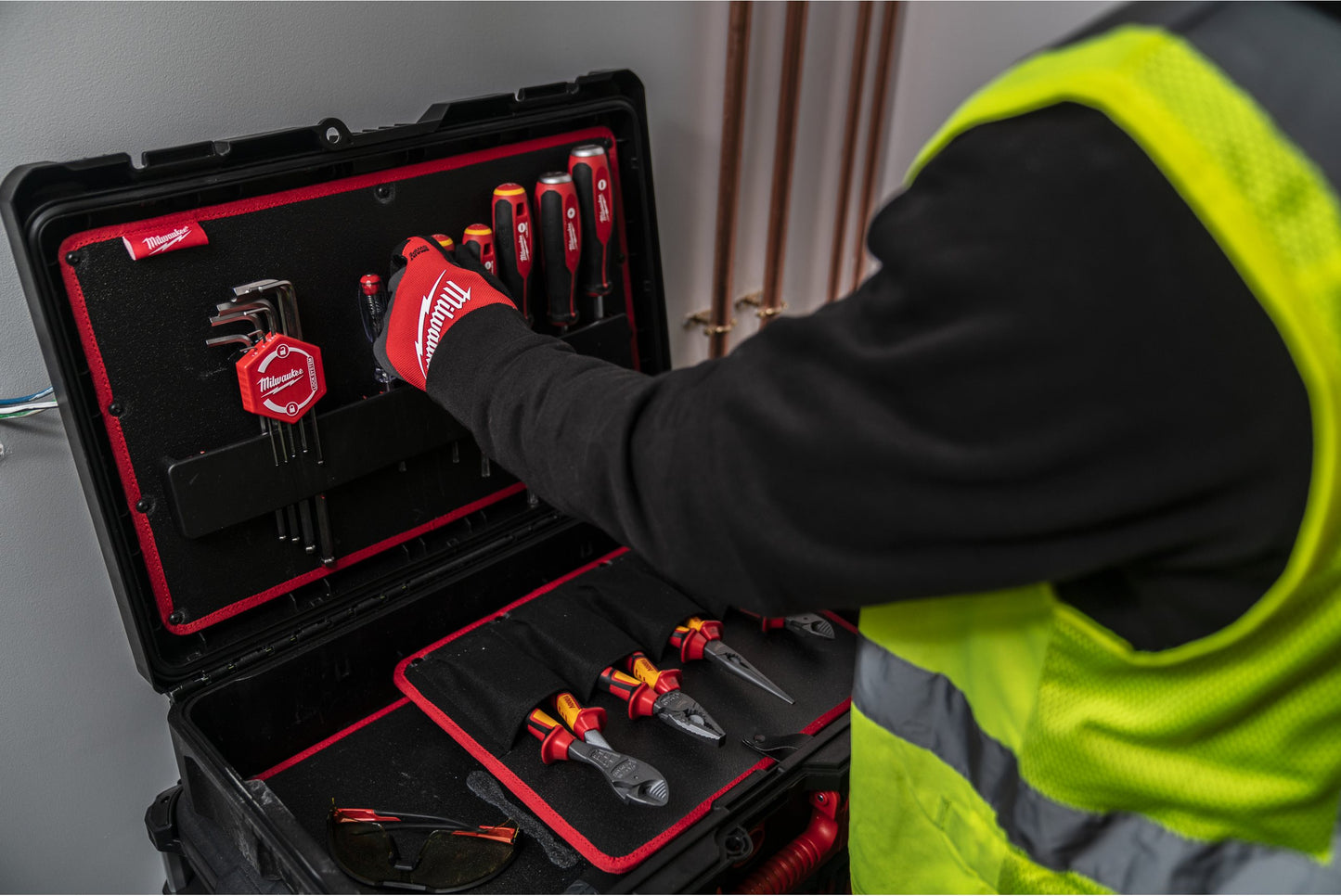 PACKOUT Klempnerset 74-teilig für Klempnerarbeiten Milwaukee