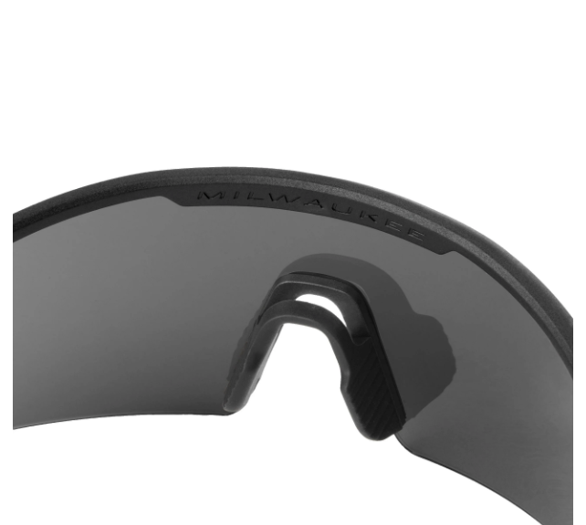 Milwaukee-Schutzbrille im Großformat