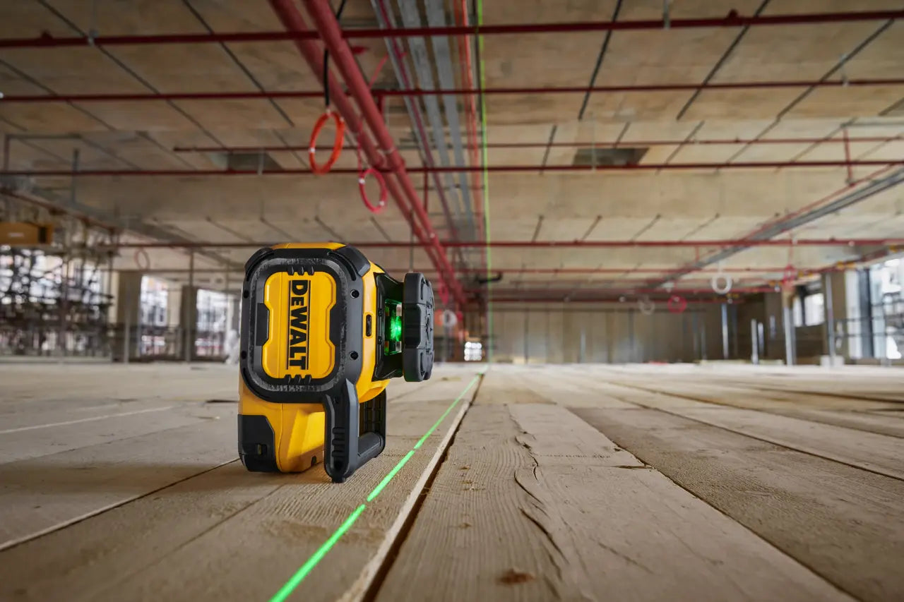 Kit Nivel Láser Rotativo Autonivelante Verde USB-C 600m con Detector Dewalt DCLE15221G