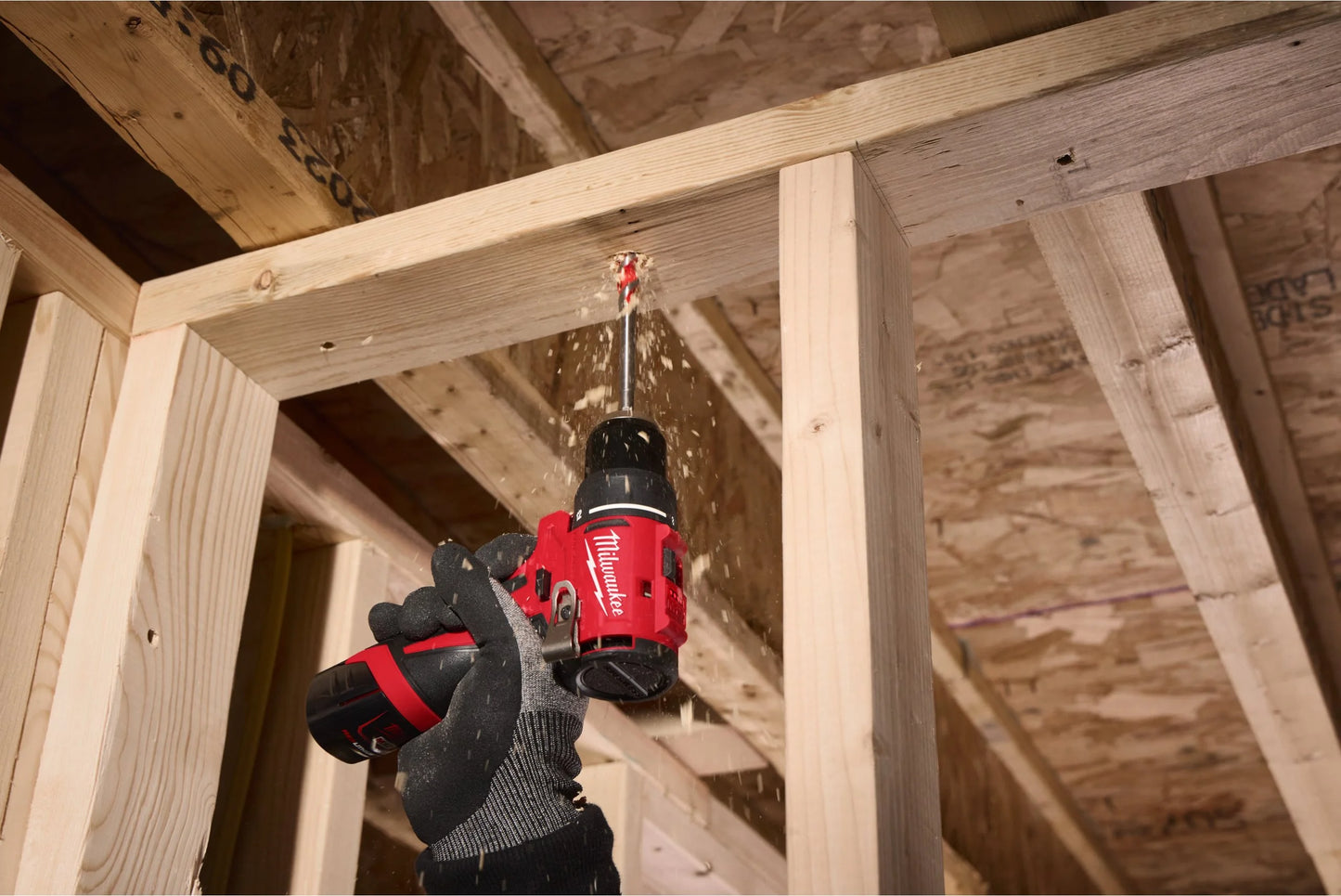 Bohrschrauber + 2 Akkus à 2,0 Ah + Ladegerät + Koffer Milwaukee M12 BLDDRC-202C