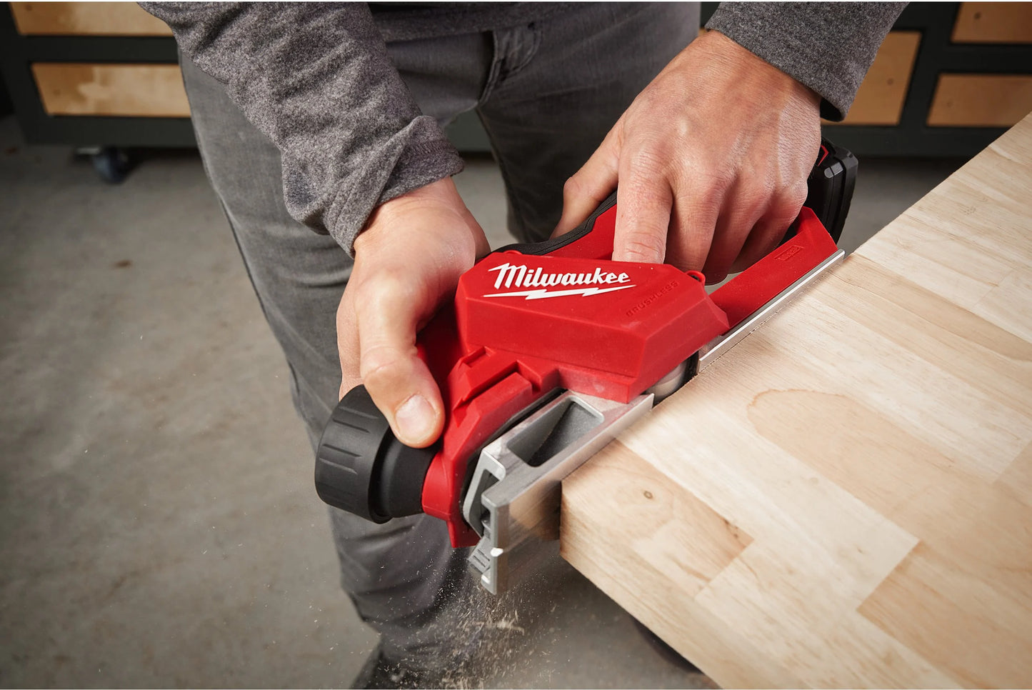Cepillo subcompacto M12 Milwaukee M12 BLP-0X