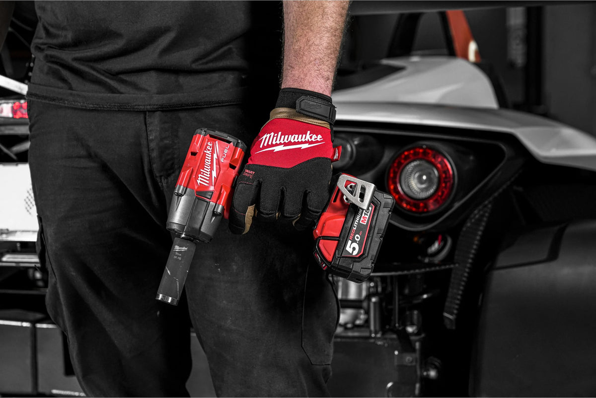 Schlagschrauber mit mittlerem Drehmoment M18 FUEL 1/2" Mit Reibring Milwaukee M18 FMTIW2F12-502X