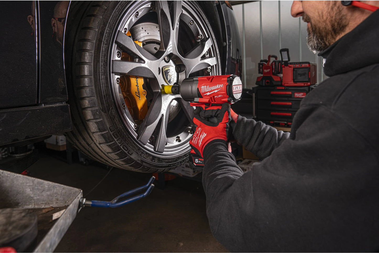 Schlagschrauber M18 FUEL ONE-KEY 1/2" + 2 Akkus 5 Ah + Ladegerät + Koffer Milwaukee M18 ONEFHIWF12-502X